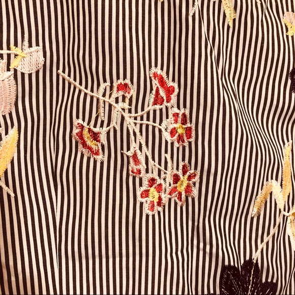 Nanette Lepore black, white striped top embroidery - Picture 8 of 9